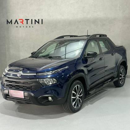 FIAT TORO 2.0 16V TURBO DIESEL ULTRA 4WD AT9 FIAT TORO 2.0 16V TURBO DIESEL ULTRA 4WD AT9